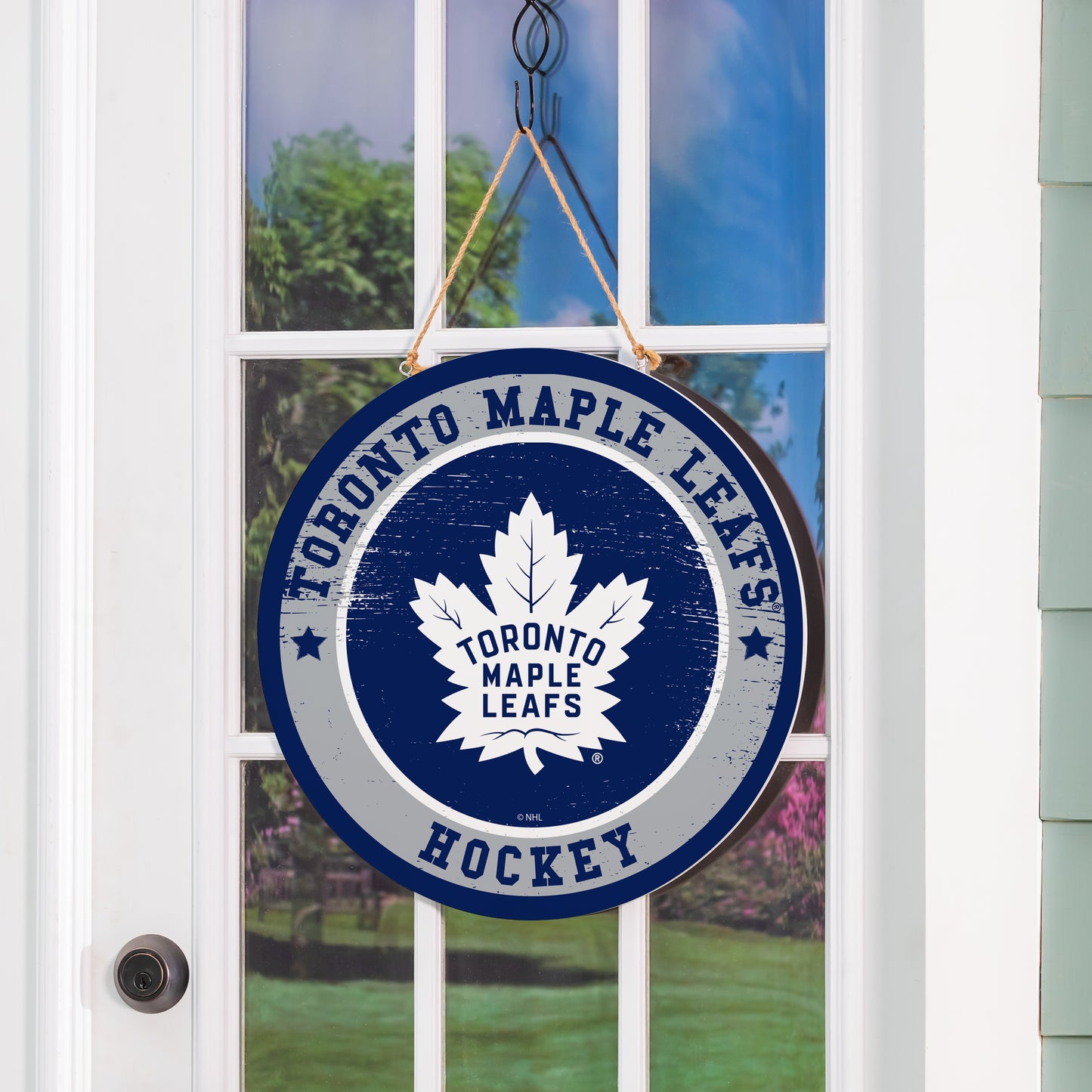 NHL Round Door Décor with Hanging Rope, 18x18 Maple Leafs