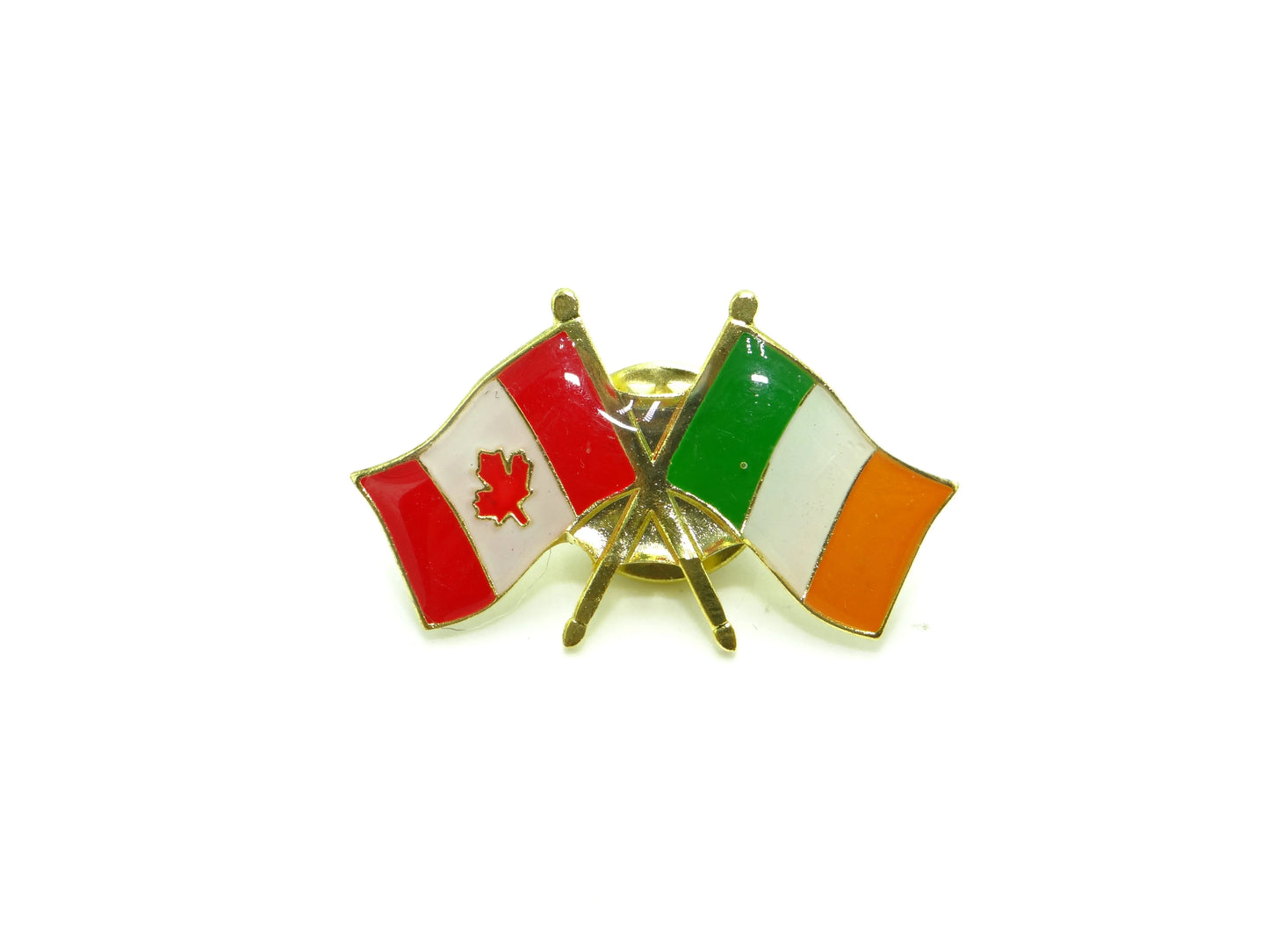 Country Lapel Pin Friendship Ireland