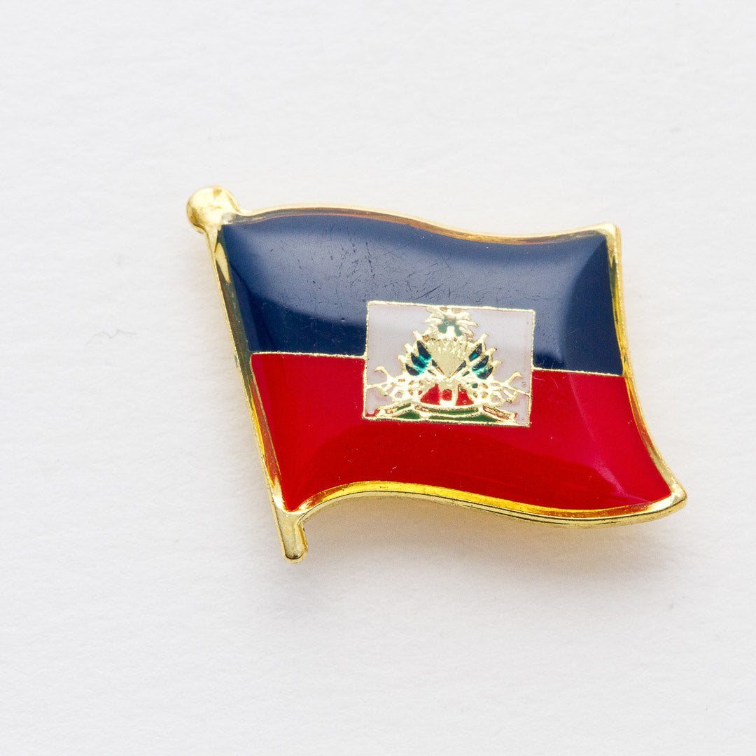 Country Lapel Pin Flag Haiti