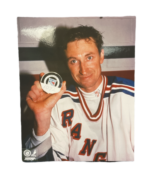NHL 8x10 Vintage Player Photograph 1072 Goals Wayne Gretzky Rangers