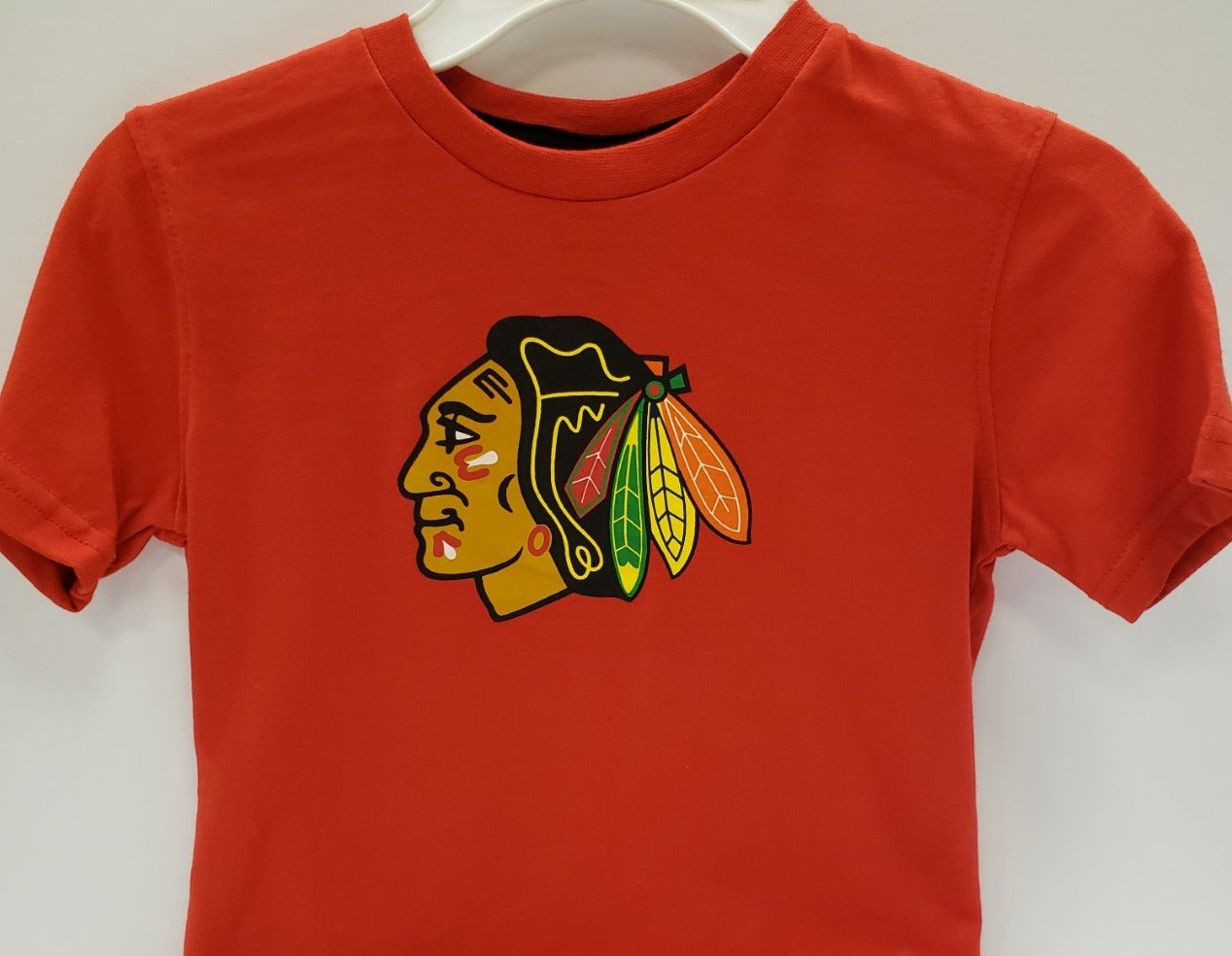 Kids deals blackhawks shirt