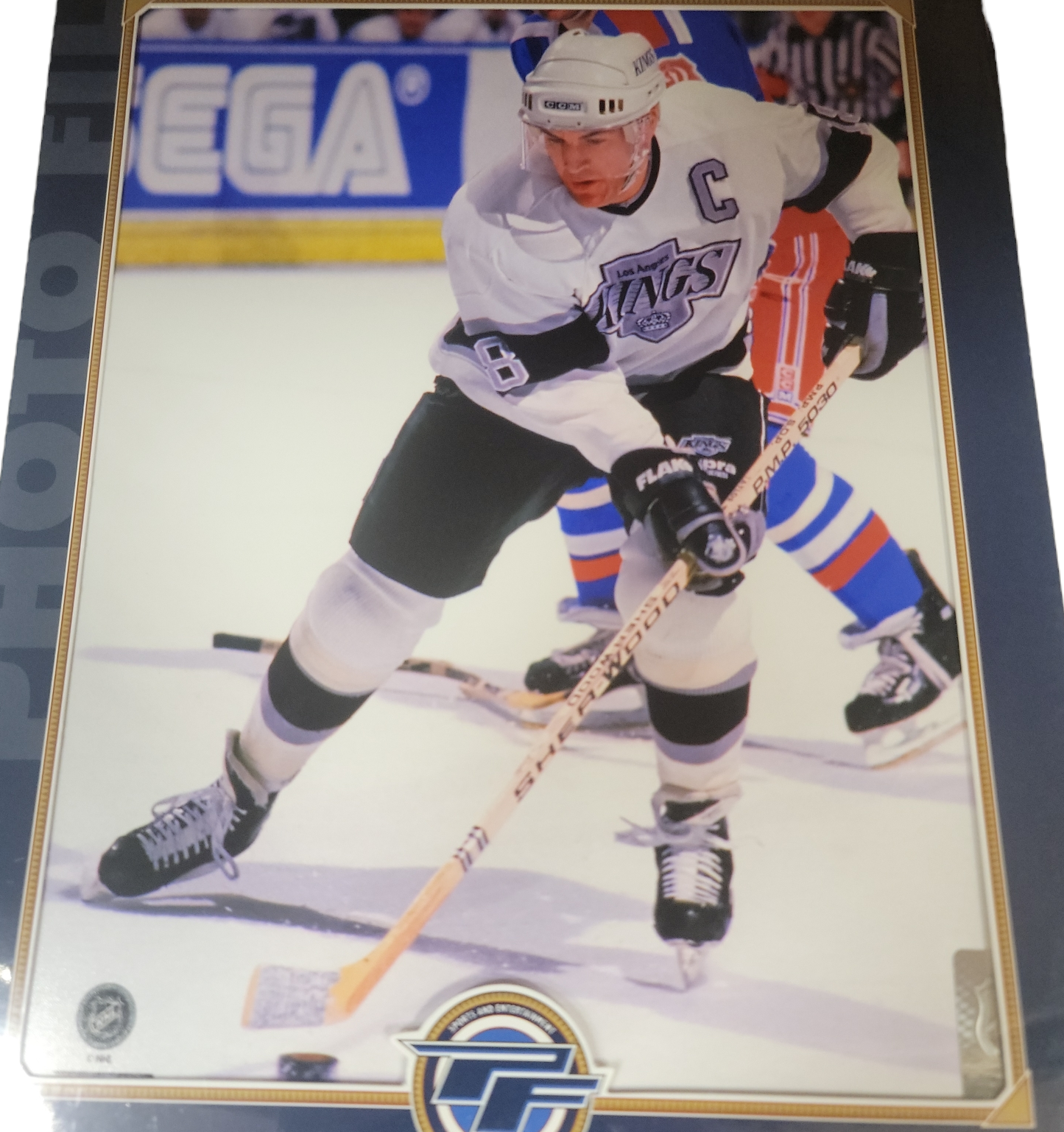 NHL 8X10 Vintage Player Photograph Dave Taylor Kings