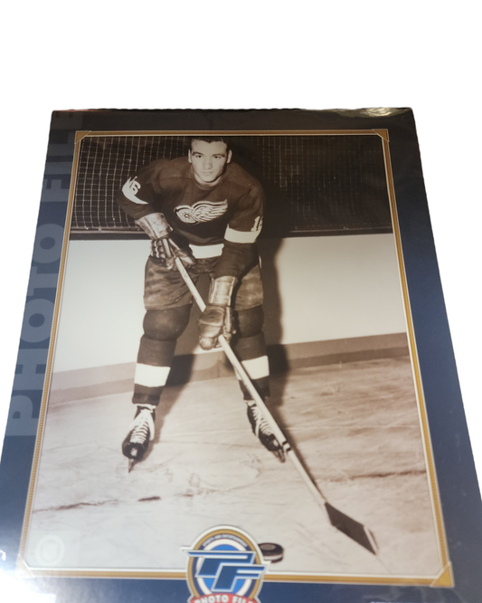 NHL 8X10 Vintage Player Photograph Norm Ullman Red Wings