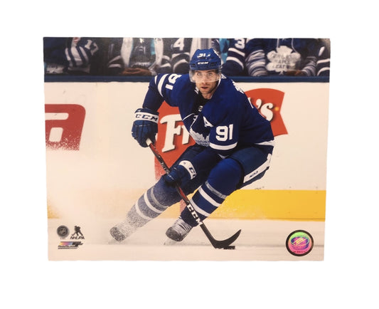 NHL 8X10 Player Photograph Ice John Tavares Maple Leafs