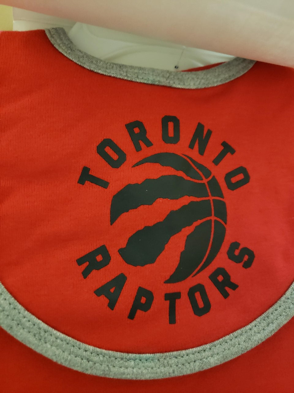 NBA Infant 3Pc Creeper, Bib & Bootie Set MVP Raptors