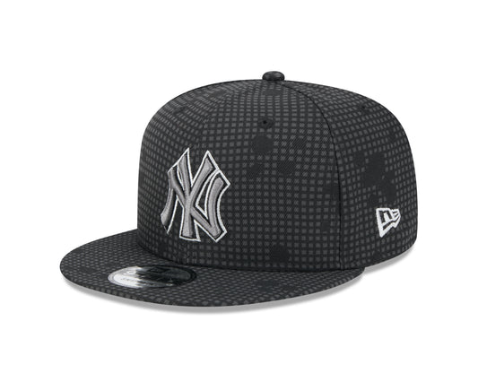 MLB Hat 950 Snapback Midnight Ink Pop Outline Yankees