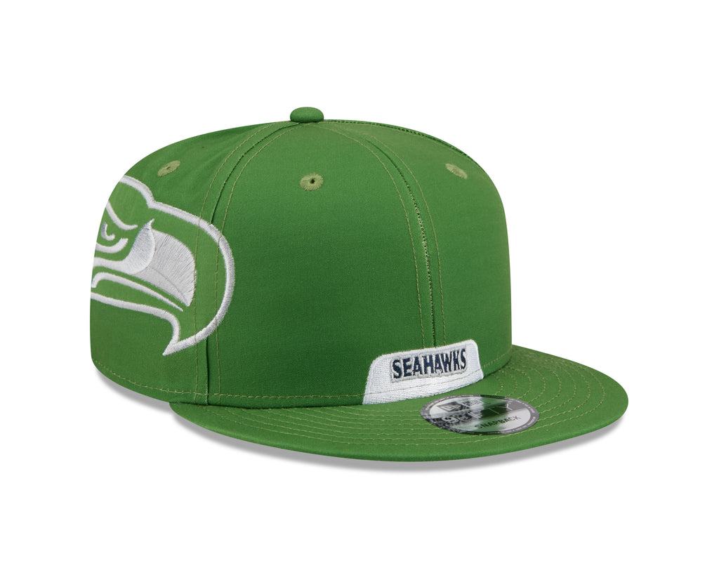 NFL Hat 950 Snapback Rivalries 2025 Fan Pack Helmet Seahawks