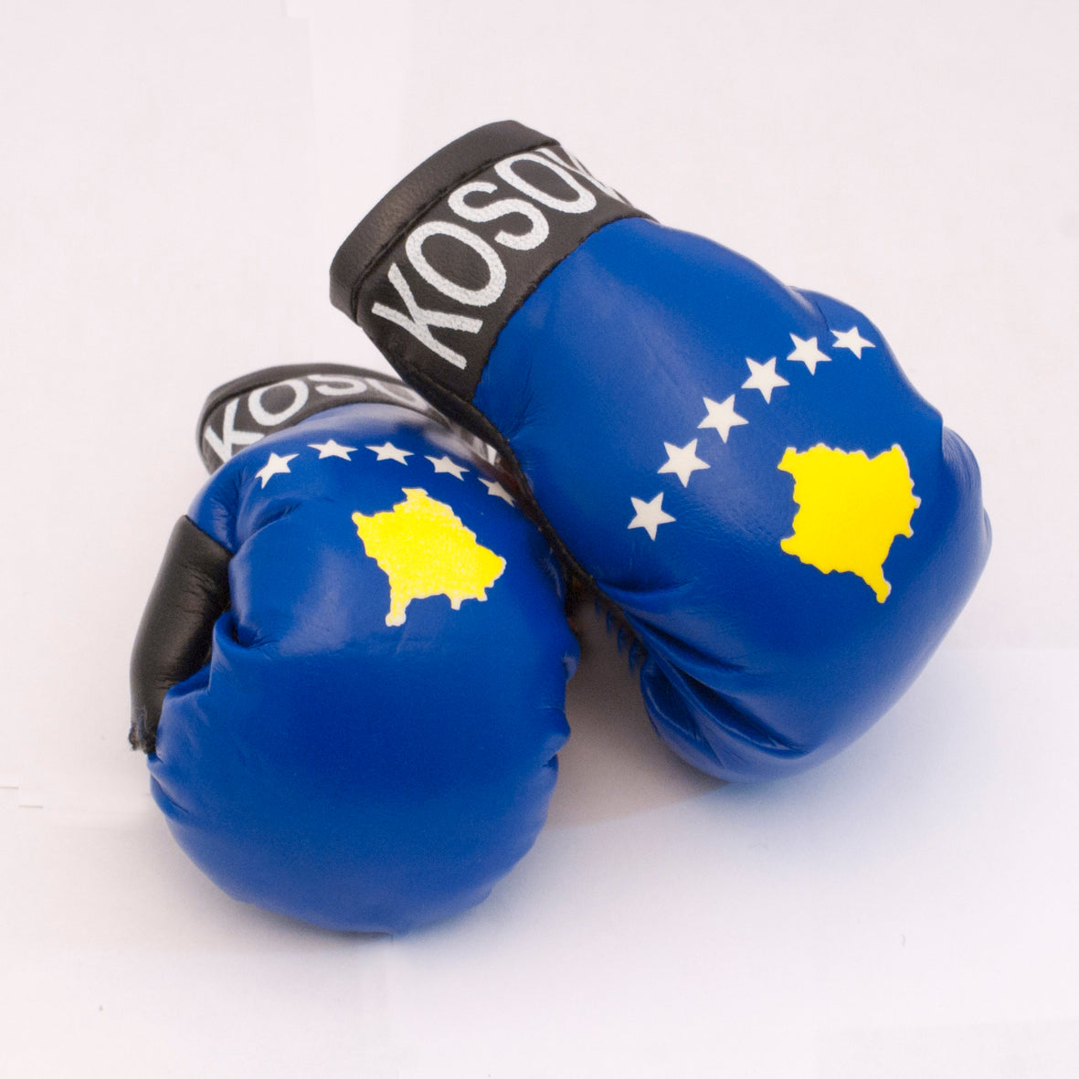 Country Boxing Gloves Set Kosovo