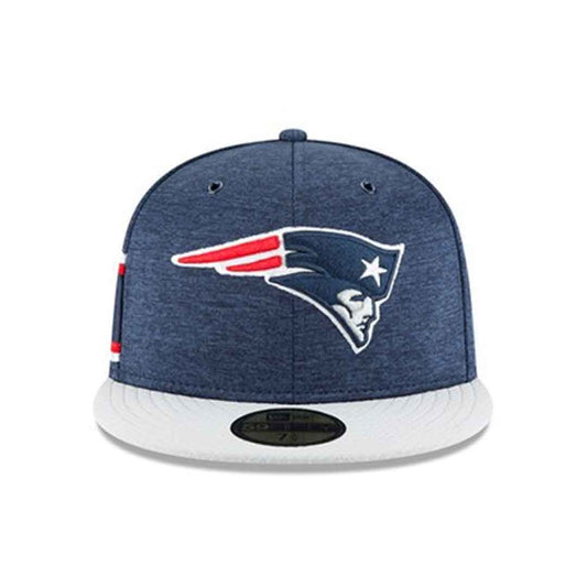 New England Patriots TEAM-BASIC BLACKOUT SNAPBACK Hat