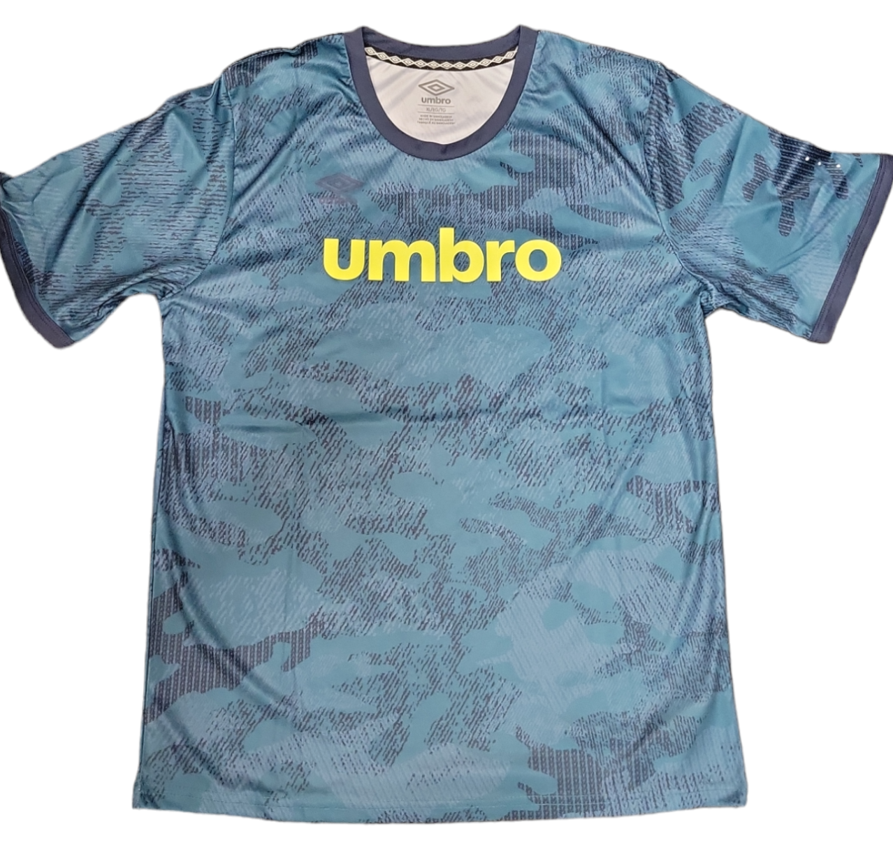 Umbro Youth Soccer Jersey Camo XL