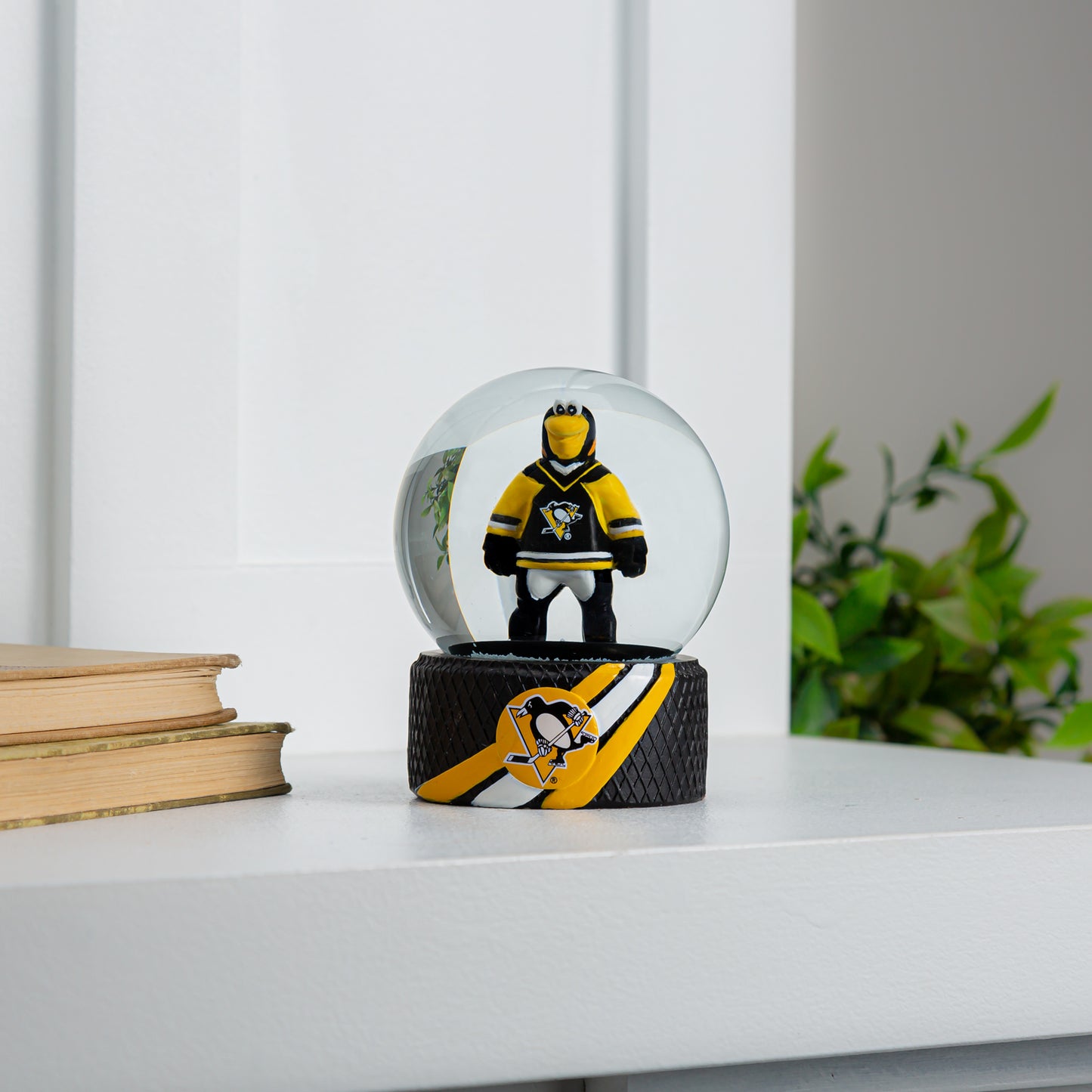 NHL Glass Tabletop Water Globe Penguins