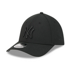 MLB Hat 3930 M Crown Black on Black Yankees