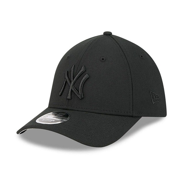 MLB Hat 3930 M Crown Black on Black Yankees