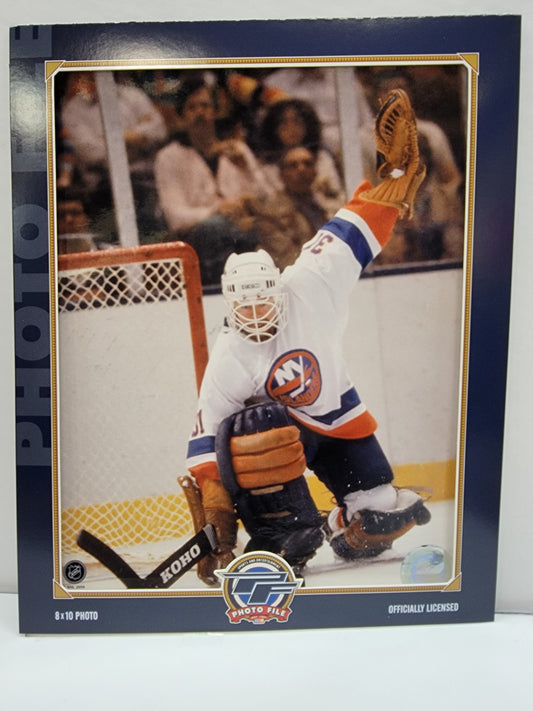 NHL 8x10 Vintage Player Photograph Save Billy Smith Islanders