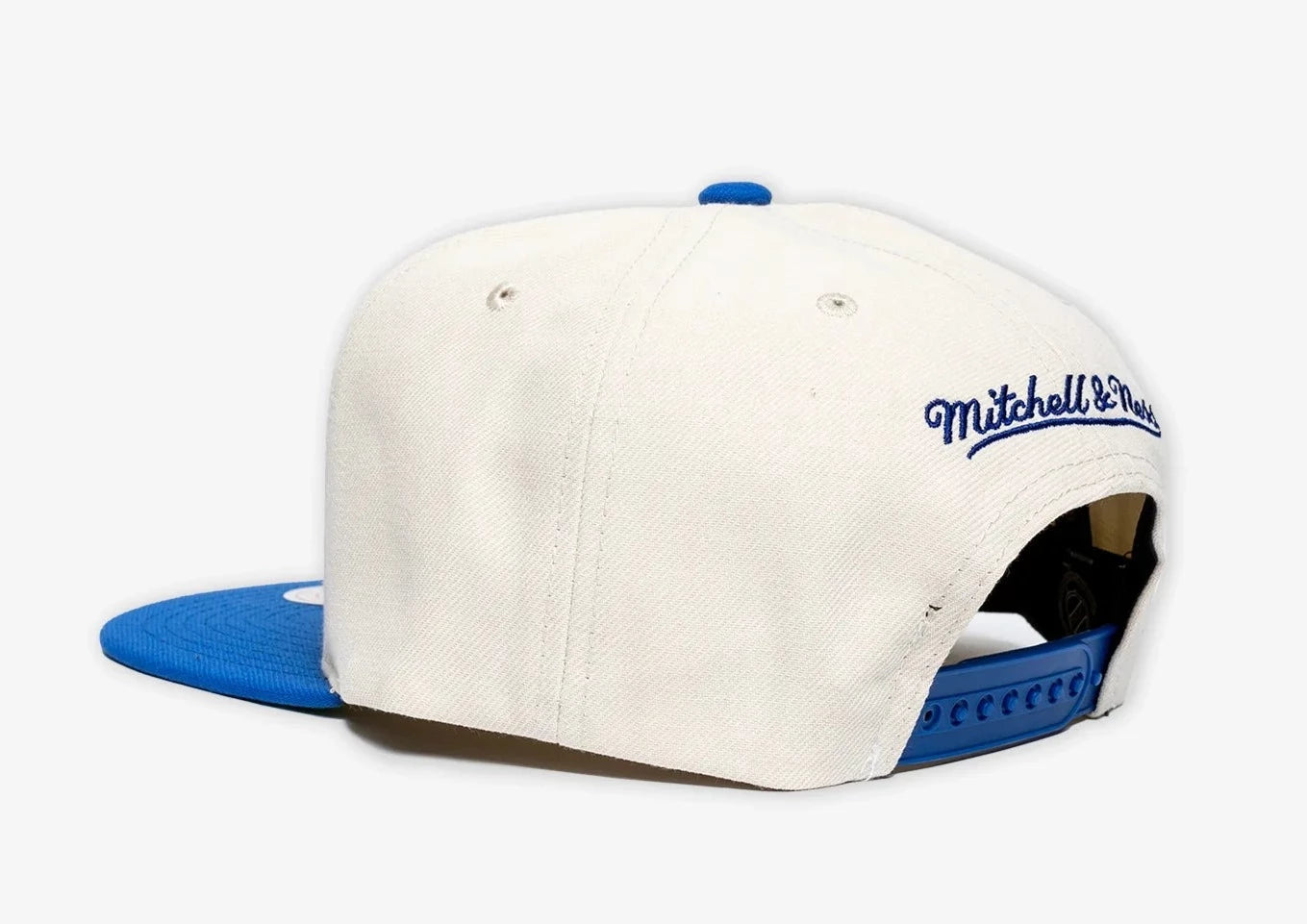 Mitchell & Ness Philadelphia Flyers Vintage Off-White Snapback Hat, MITCHELL & NESS HATS, CAPS