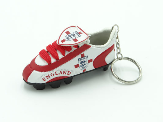 Country Keychain Cleat England