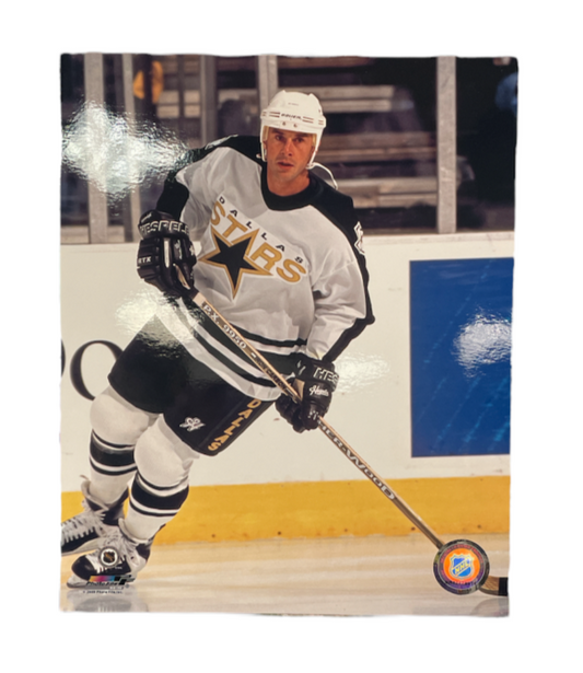 NHL 8x10 Vintage Player Photograph Joe Nieuwendyk Stars