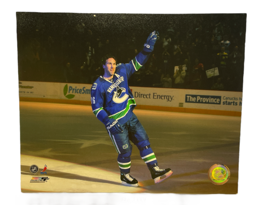 NHL 8x10 Vintage Player Photograph Wave Trevor Linden Canucks