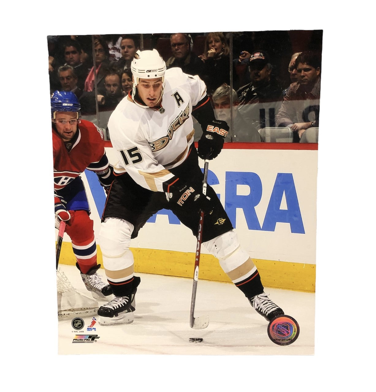 NHL 8x10 Player Photograph Puck Ryan Getzlaf Ducks