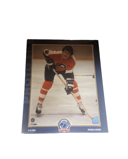 NHL 8x10 Vintage Player Photograph Dave Schultz Flyers