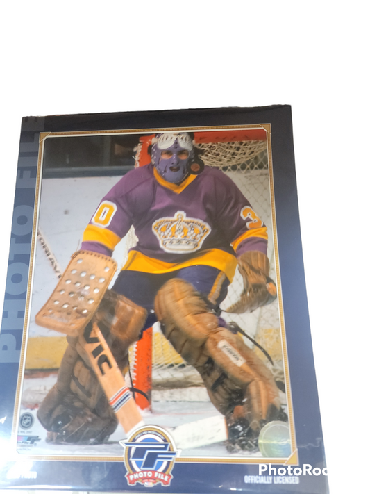 NHL 8X10 Vintage Player Photograph Rogie Vachon Kings