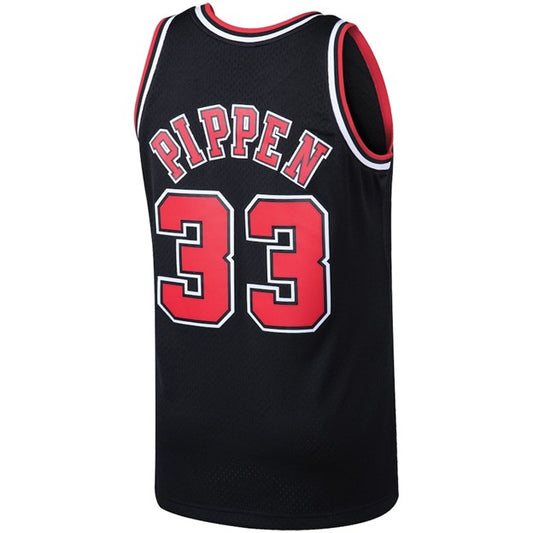 NBA Hardwood Classics Player 1997-98 Swingman Jersey Scottie Pippen Bulls (Black)