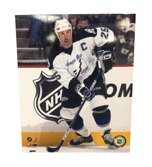 NHL 8X10 Player Photograph Dave Andreychuk Lightning