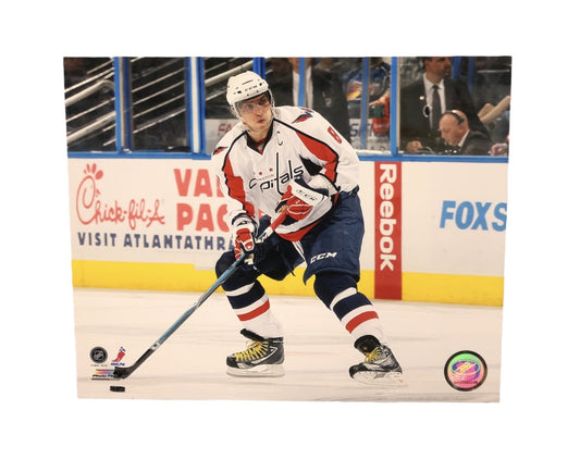 NHL 8X10 Player Photograph Blow Alex Ovechkin Capitals